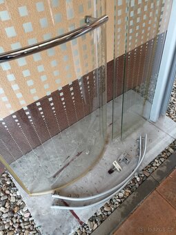 Sprchový kout čtvrtkruhovÿ 90 cm + keramická vana 90 - 2