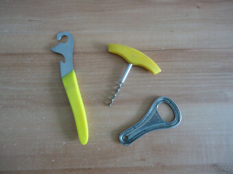 Retro otvírák, vývrtka - 2