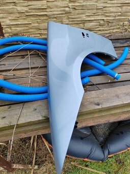 BMW E90-91,přední blatníky, - 2