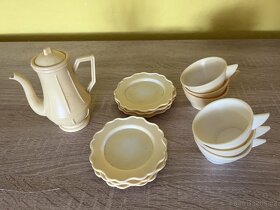 retro nadobicko pro panenky krémové - 2