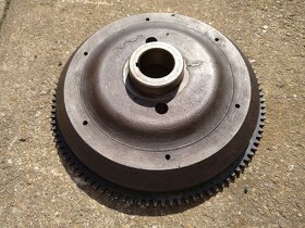 Prodám setrvačník na Trabant - 2