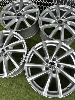 5x112 - Borbet - 18 - SADA ALU KOL - 2