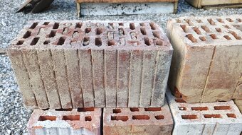 Cihly 14x14x29 cm - 2