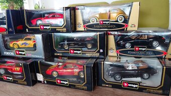 Modely autíček 1/18 Bburago - 2