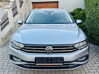 VW PASSAT 2,0TDi 110kW ELEGANCE DSG ACC Koup.ČR,2021,1.majit - 2