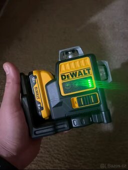 Křížový Laser - 2