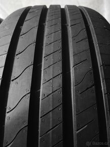 4ks nove letni 215/55/17 goodyear. - 2