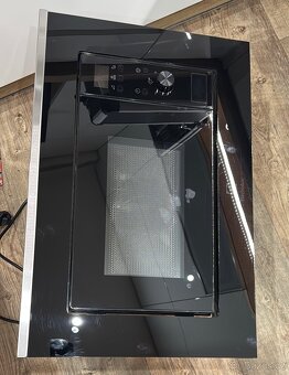 Electrolux - vestavná mikrovlnná trouba - 2