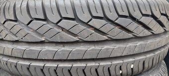Prodám 4kusy 185/60 R15 88H Uniroyal RainExpert 3 - 2