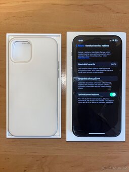 Apple Iphone 12 64GB Baterie: 86% černý - 2
