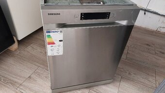 Myčka Samsung DW60M6040FS - 2