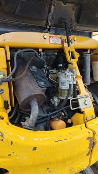 JCB 8027 - 2