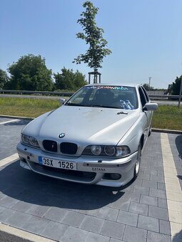 BMW e39 520i - 2