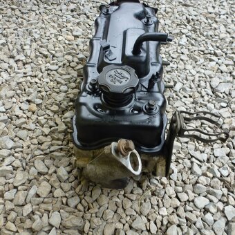 Suzuki Samurai 1,3 vstřikování hlava válcu - 2