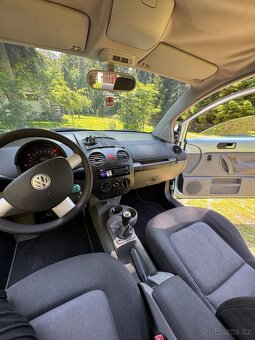 Volkswagen new beetle - 2