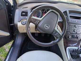 Opel Insignia 2,0 CDI 125KW - 2