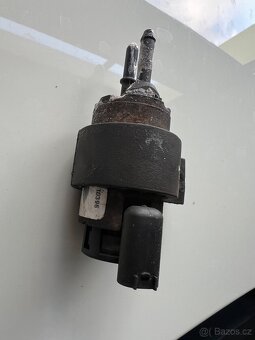 Audi a4 b8 2.0tdi AD Blue pumpa - 2