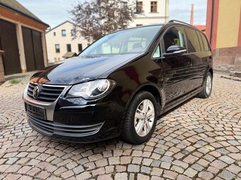 VW Touran 1.9tdi 77kw Freestyle, 7 míst, 2010 - 2