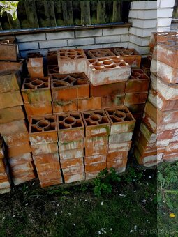 Prodám plotové cihly - 2