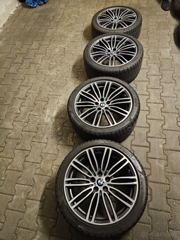 Zimní originální alu kola BMW 5 G30/G31 styl  M664 19" - 2