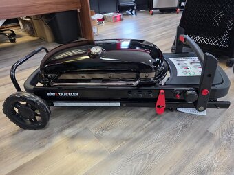 Weber Traveler - edice Stealth - VYSTAVENÝ KUS - 2