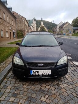 Ford focus kombi 1,6i 74kw - 2