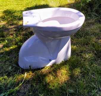 WC mísa se spodním vývodem - 2