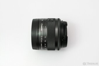 Canon EOS M50 Mark II + EF-M 15–45 mm + EF 55–250 mm IS STM - 2