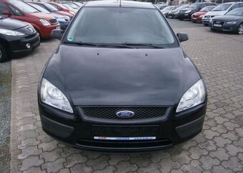 Ford Focus 1.6i 74kw,klima,serviska benzín manuál 74 kw - 2