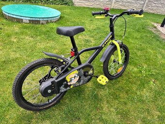 Dětské koloB'twin Dark Hero 500 16" - 2