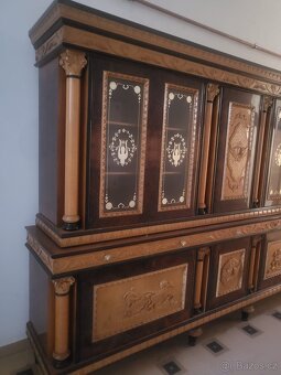 Starozitna obyvaci stena - 2