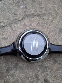 Volant Fiat 850 - 2