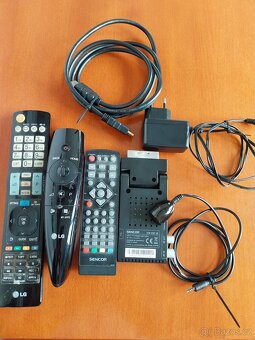 Prodám televizi LG 42'' typ 42LM66OS - 2