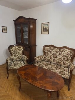 Zámecký/selský nábytek do obývacího pokoje - 2