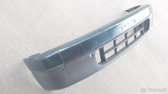 Mazda B2500 – Nárazník přední - 2