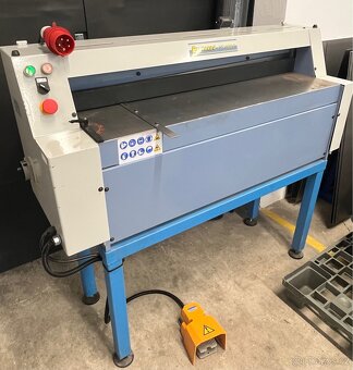 Tabulové nůžky - 2