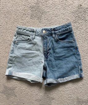 Kraťasy HM, vel. 134/140 - 2