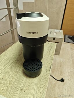 Kávovar Nespresso nový - 2