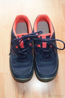 Turistické tenisky_vel.37 - 2