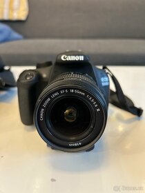 Canon EOS 1200 komplet + stativ v ceně - 2