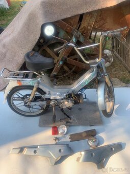Prodám moped - 2
