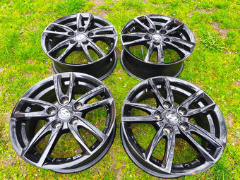 Nová originál alu kola Hyundai r15 5x114,3 i30 ix20 - 2