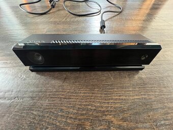 Kinect senzor pro XBOX ONE + Kinect Sport Rivals - 2