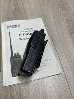 YAESU FT 60 E - 2