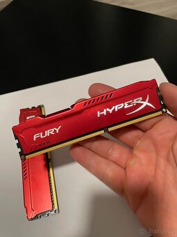 HyperX Fury DDR3 RAM 8 GB (2x4 GB) 1866 MHz - červené moduly - 2