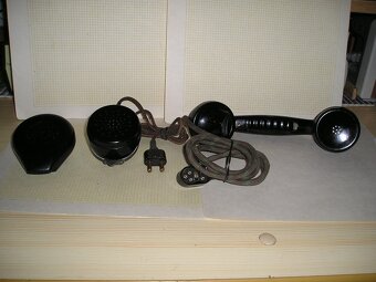 Historická vojenská radiotechnika - prodám - 2