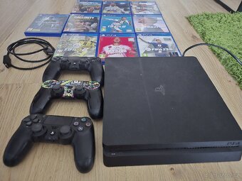 Playstation 4 - 2