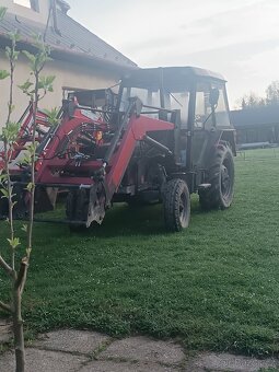 Zetor 7011 s předním nakladačem - 2