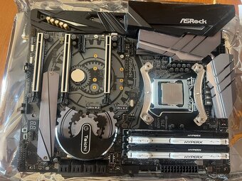 Intel i9-9900K, ASRock Z390 Taichi + RAM - 2