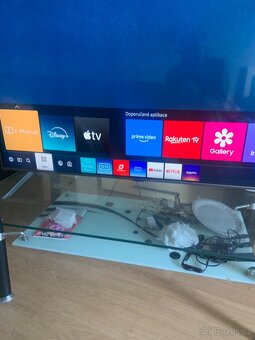 QLED Samsung QE50Q67TAUXXH - 2